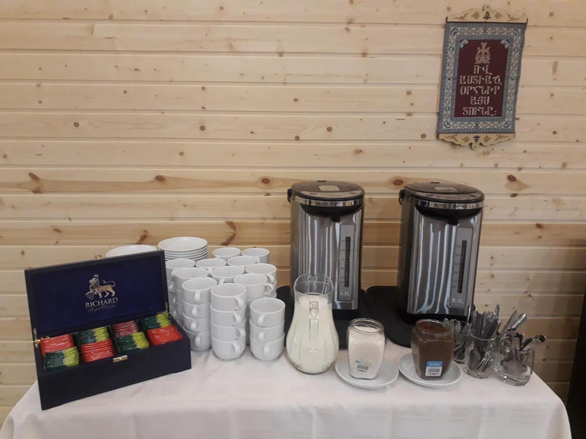 Yeghevnut Hotel Goris Eksteriør bilde