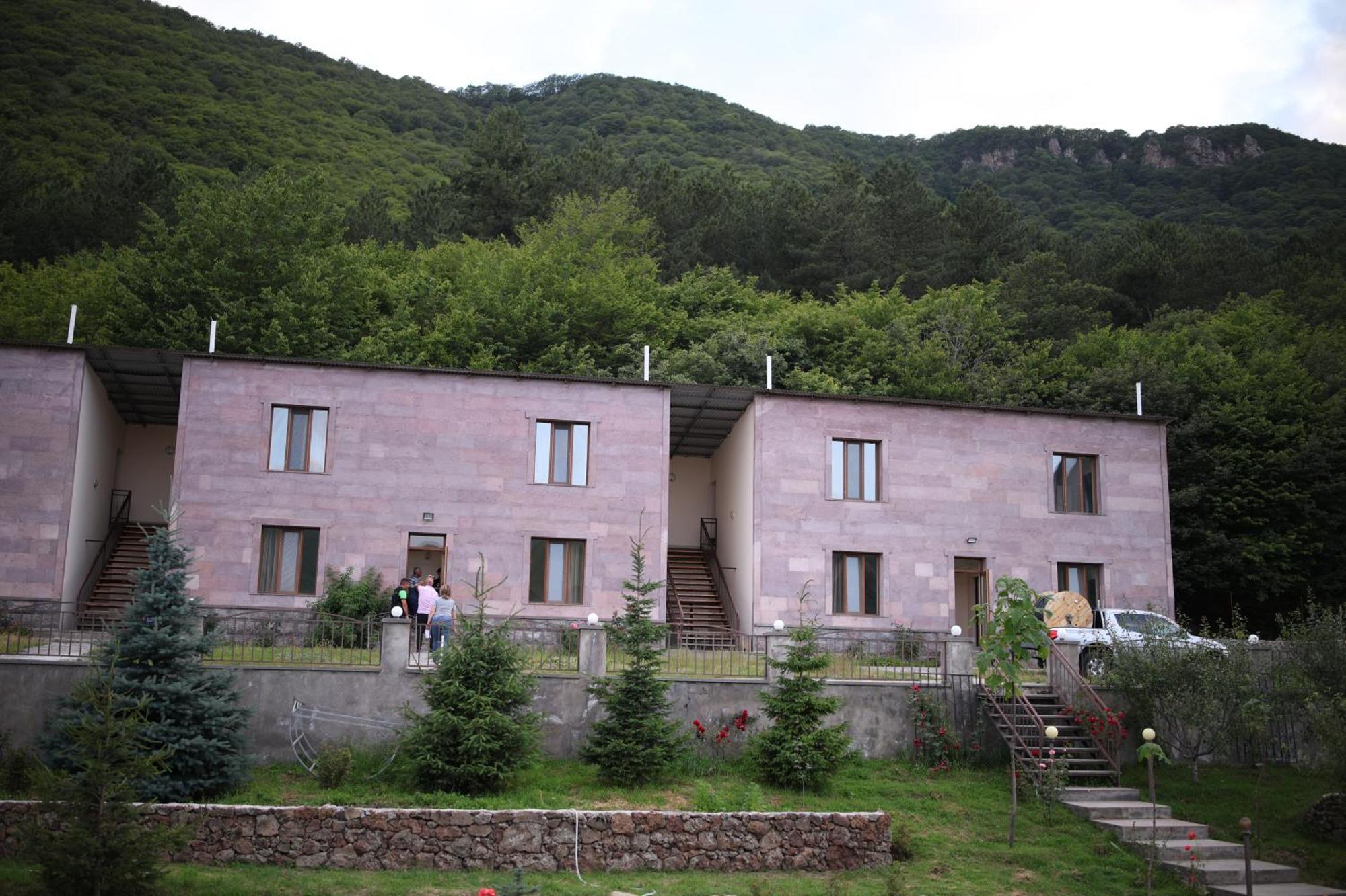 Yeghevnut Hotel Goris Eksteriør bilde